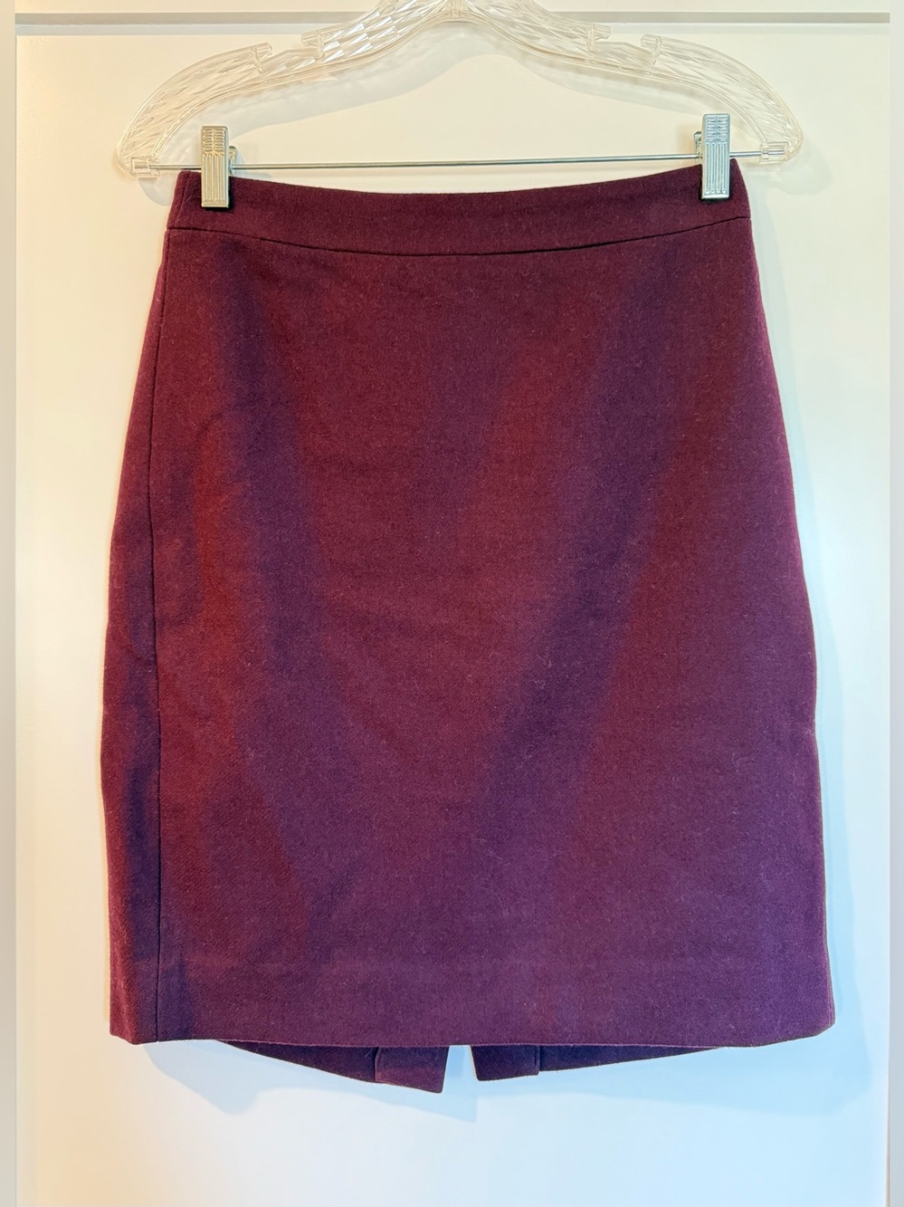 J Crew Women’s Plum Lined Pencil Skirt (Size 2)